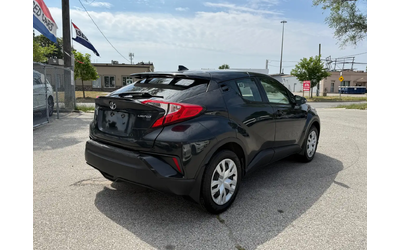 Toyota C-HR LE l FWD l CarPlay l Eco Vehicle l 2.0L l 4Cyl l Front Wheel Drive - автомобили, коли, обяви за нови и употребявани 7