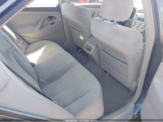 Toyota Camry 2.4L I-4 DOHC, VVT, 158HP Front Wheel Drive - автомобили, коли, обяви за нови и употребявани 7