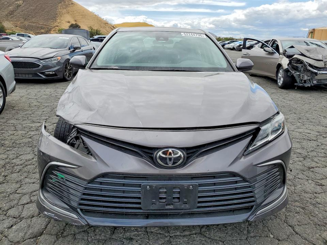 Toyota Camry 2.5L 4 FRONT WHEEL DRIVE - автомобили, коли, обяви за нови и употребявани 4