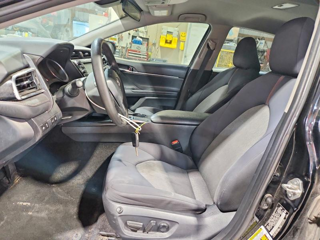 Toyota Camry 2.5L 4 FRONT WHEEL DRIVE - автомобили, коли, обяви за нови и употребявани 6