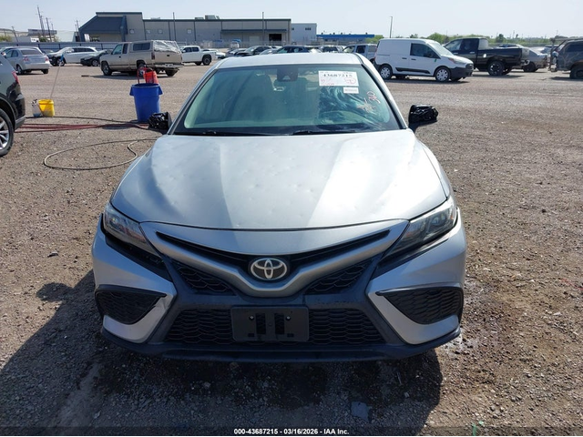 Toyota Camry 2.5L I-4 DI, DOHC, VVT, 203HP Front Wheel Drive - автомобили, коли, обяви за нови и употребявани 11
