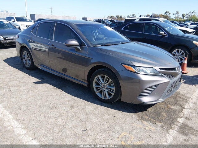 Toyota Camry 2.5L I-4 DI, DOHC, VVT, 203HP Front Wheel Drive - автомобили, коли, обяви за нови и употребявани 0