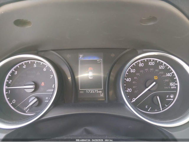 Toyota Camry 2.5L I-4 DI, DOHC, VVT, 203HP Front Wheel Drive - автомобили, коли, обяви за нови и употребявани 6