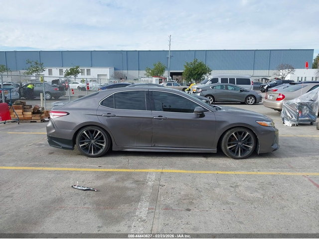 TOYOTA Camry 2.5L I-4 DI, DOHC, VVT, 206HP Front Wheel Drive - автомобили, коли, обяви за нови и употребявани 13