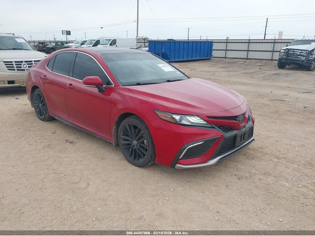 Toyota Camry 2.5L I-4 DI, DOHC, VVT, 206HP Front Wheel Drive - автомобили, коли, обяви за нови и употребявани 0