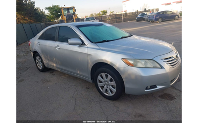 toyota-camry-3-5l-v-6-dohc-vvt-268hp-front-wheel-drive - 0
