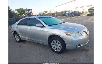 Toyota Camry 3.5L V-6 DOHC, VVT, 268HP Front Wheel Drive - автомобили, коли, обяви за нови и употребявани 13
