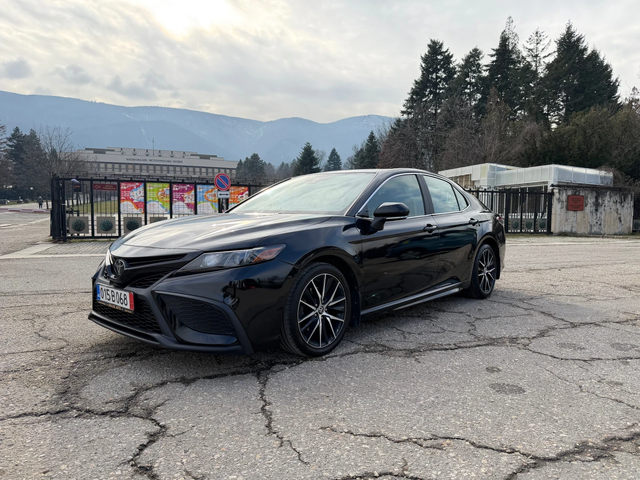 Toyota Camry 2.5 AWD - автомобили, коли, обяви за нови и употребявани 0