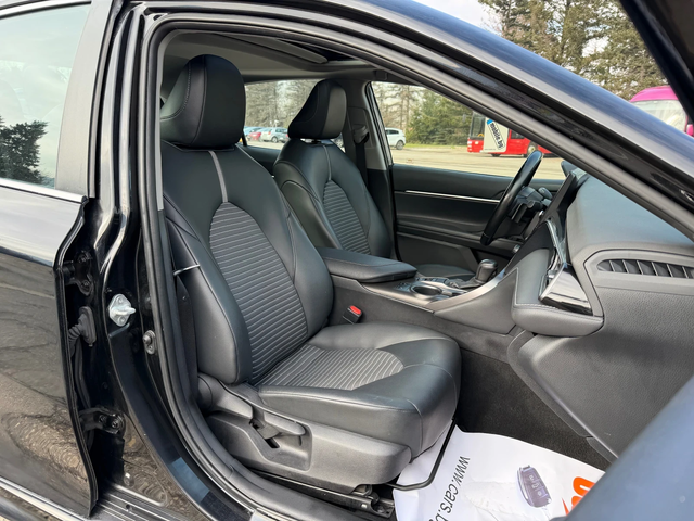 Toyota Camry 2.5 AWD - автомобили, коли, обяви за нови и употребявани 11