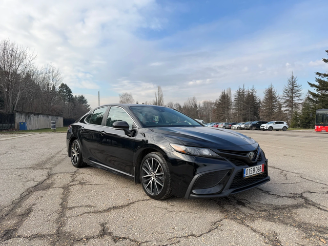 Toyota Camry 2.5 AWD - автомобили, коли, обяви за нови и употребявани 2