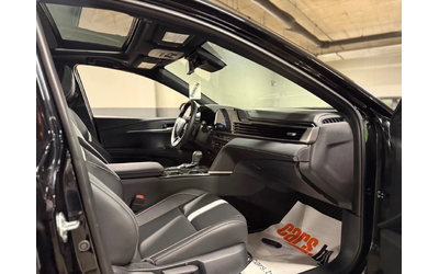 Toyota Camry 2.5 SE HYBRID AWD - автомобили, коли, обяви за нови и употребявани 12