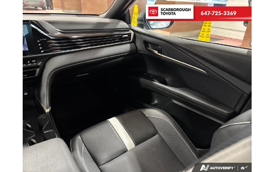 Toyota Camry SE - автомобили, коли, обяви за нови и употребявани 13