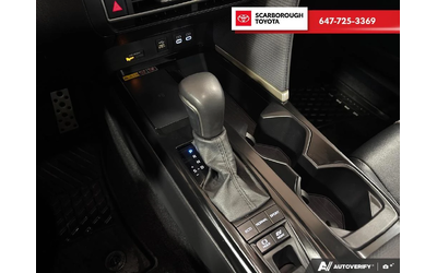 Toyota Camry SE - автомобили, коли, обяви за нови и употребявани 9