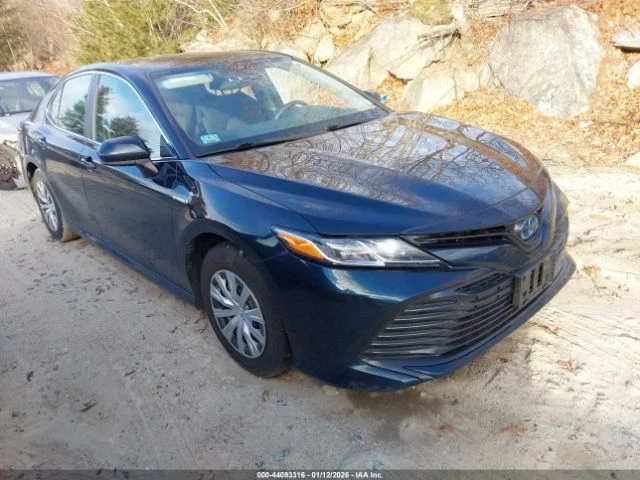 Toyota Camry LE HYBRID - автомобили, коли, обяви за нови и употребявани 0