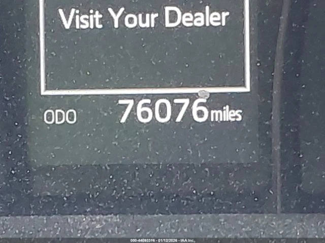 Toyota Camry LE HYBRID - автомобили, коли, обяви за нови и употребявани 12