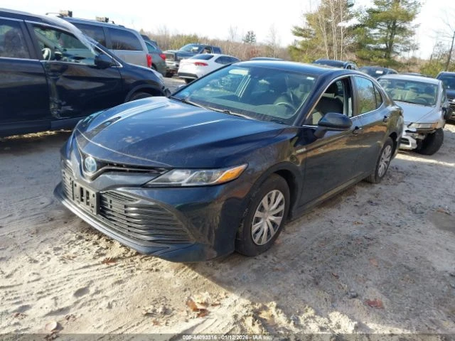 Toyota Camry LE HYBRID - автомобили, коли, обяви за нови и употребявани 1