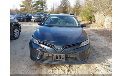 toyota-camry - 3
