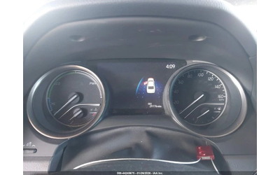 Toyota Camry XSE HYBRID - автомобили, коли, обяви за нови и употребявани 6