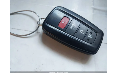 Toyota Camry XSE HYBRID - автомобили, коли, обяви за нови и употребявани 9