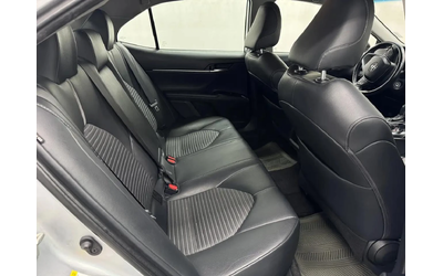 Toyota Camry * 2.5SE* DISTRONIC* LANE ASSIST* CAR PLAY* - автомобили, коли, обяви за нови и употребявани 14