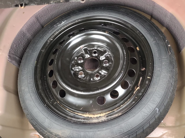 Toyota Camry 2.5SE* Dirstonic* Пано* Подгрев* камера - автомобили, коли, обяви за нови и употребявани 10