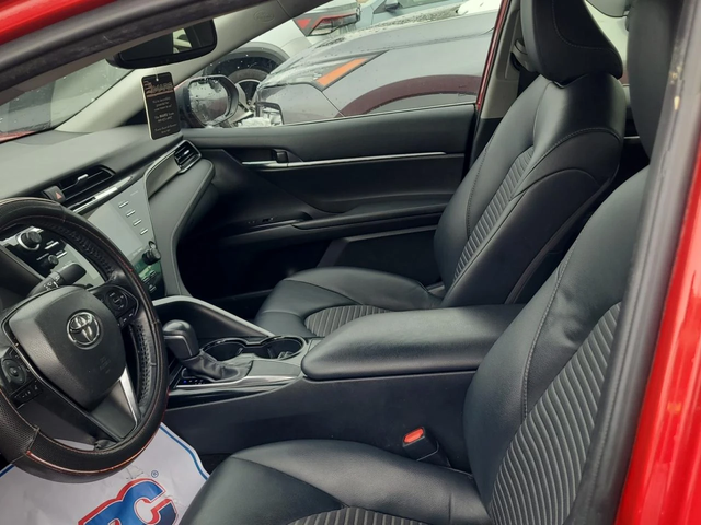 Toyota Camry 2.5SE* Dirstonic* Пано* Подгрев* камера - автомобили, коли, обяви за нови и употребявани 5