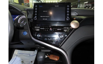 Toyota Camry 2.5 - автомобили, коли, обяви за нови и употребявани 10