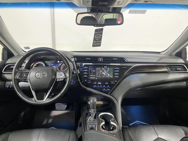 Toyota Camry 2.5i ХИБРИД - автомобили, коли, обяви за нови и употребявани 7