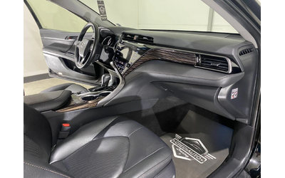 Toyota Camry 2.5i ХИБРИД - автомобили, коли, обяви за нови и употребявани 8