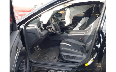 Toyota Camry Hybrid* 4WD* Black Edition - автомобили, коли, обяви за нови и употребявани 6