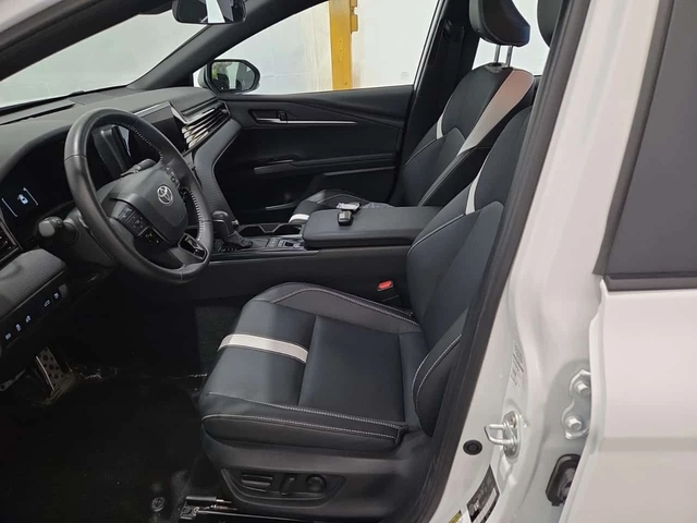 Toyota Camry * SE * CARFAX * DISTRONIC * 2 КЛЮЧА * ПОДГРЕВИ - автомобили, коли, обяви за нови и употребявани 4