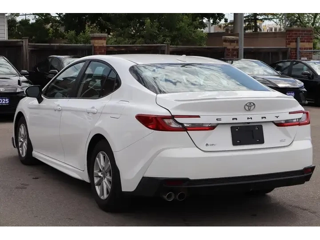 Toyota Camry SE Hybrid * CARFAX * АВТО КРЕДИТ * - автомобили, коли, обяви за нови и употребявани 4