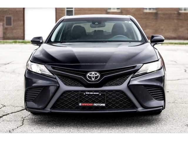 Toyota Camry SE | Sunroof | Heated Seats - автомобили, коли, обяви за нови и употребявани 1