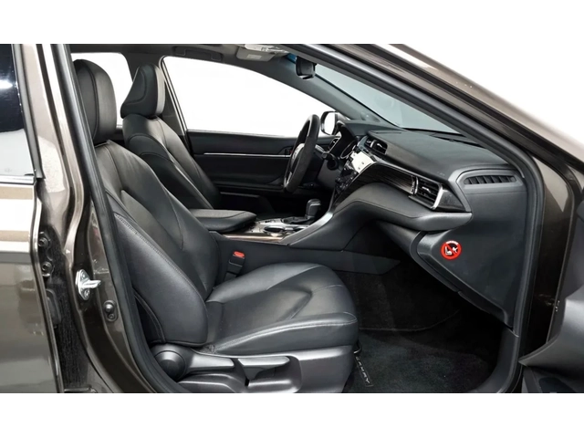 Toyota Camry 2.5* Pano* Lane Assist* Крайна цена* - автомобили, коли, обяви за нови и употребявани 9