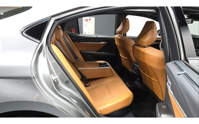 Toyota Camry Hybrid |  XLE PREMIUM | ОБДУХ| 360 CAM | HEAD UP - автомобили, коли, обяви за нови и употребявани 15