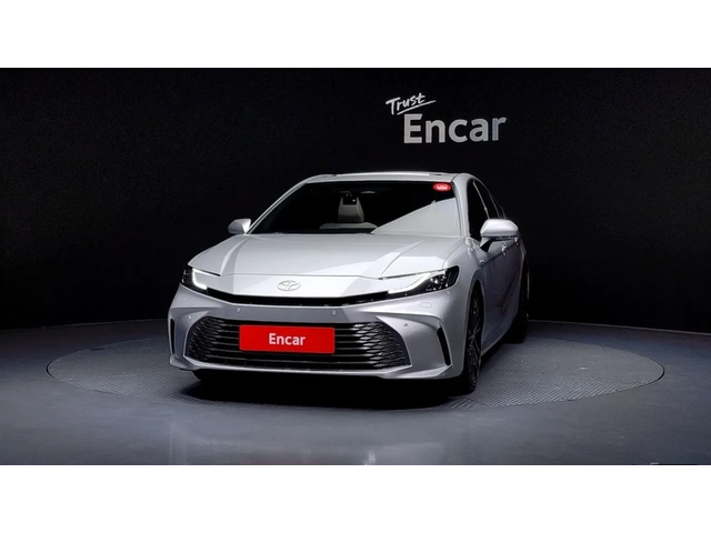 Toyota Camry Hybrid | ОБДУХ | DISTRONIC - автомобили, коли, обяви за нови и употребявани 2