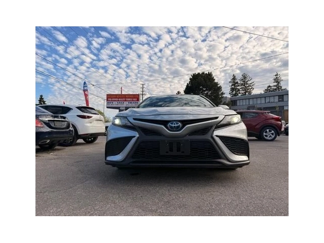Toyota Camry Hybrid SE - автомобили, коли, обяви за нови и употребявани 6