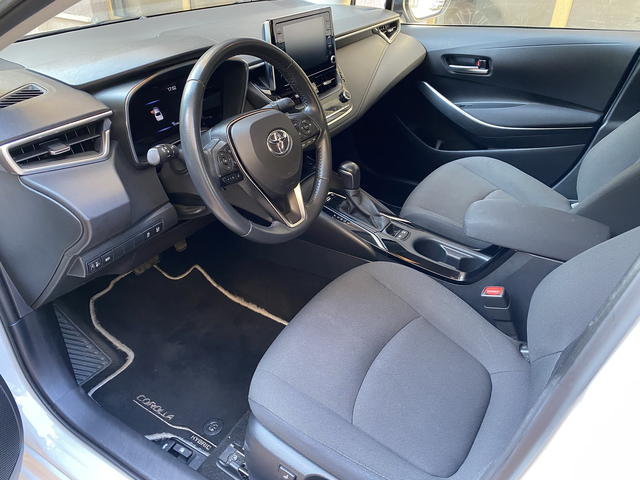 Toyota Corolla 1.5 (103 кс) 4WD CVT - автомобили, коли, обяви за нови и употребявани 9
