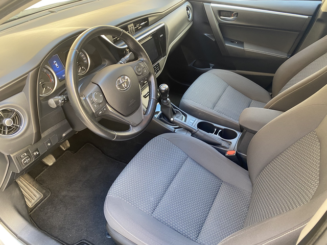 Toyota Corolla 1.6i Valvematic /Active /TREND+ - автомобили, коли, обяви за нови и употребявани 22