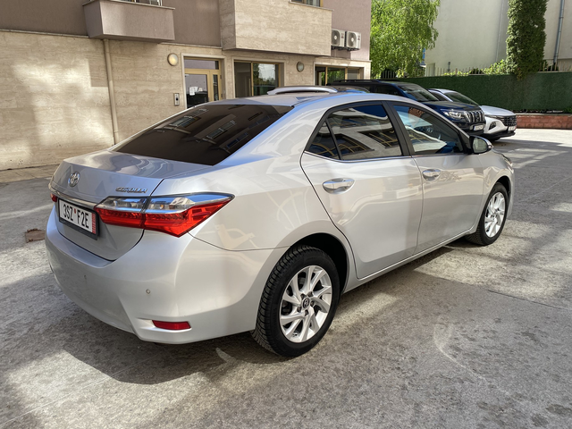 Toyota Corolla 1.6i Valvematic /Active /TREND+ - автомобили, коли, обяви за нови и употребявани 4