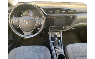 Toyota Corolla 1.6i Valvematic /Active /TREND+ - автомобили, коли, обяви за нови и употребявани 8