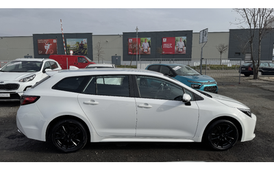 toyota-corolla-1-8hybrid-avtomatik-vnos-shveytsariya-led-kamera - 3