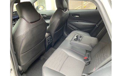 Toyota Corolla 2.0 Hybrid /E-Cvt/ Executive - автомобили, коли, обяви за нови и употребявани 10