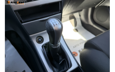 Toyota Corolla 2.0d 115к.с. - автомобили, коли, обяви за нови и употребявани 11