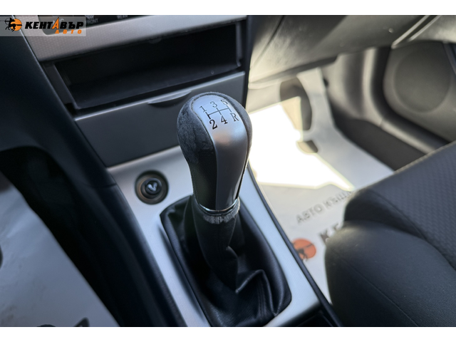 Toyota Corolla 2.0d 115к.с. - автомобили, коли, обяви за нови и употребявани 11