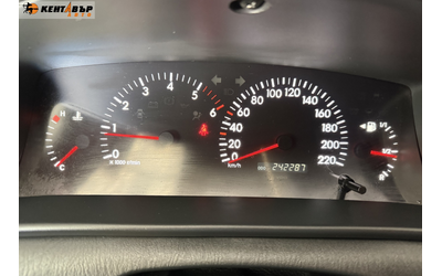Toyota Corolla 2.0d 115к.с. - автомобили, коли, обяви за нови и употребявани 14