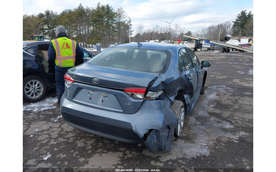 toyota-corolla-2-0l-i-4-di-dohc-vvt-169hp-front-wheel-drive - 3