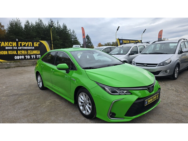 Toyota Corolla 1.8Hybrid* Подготвена за Такси - автомобили, коли, обяви за нови и употребявани 3