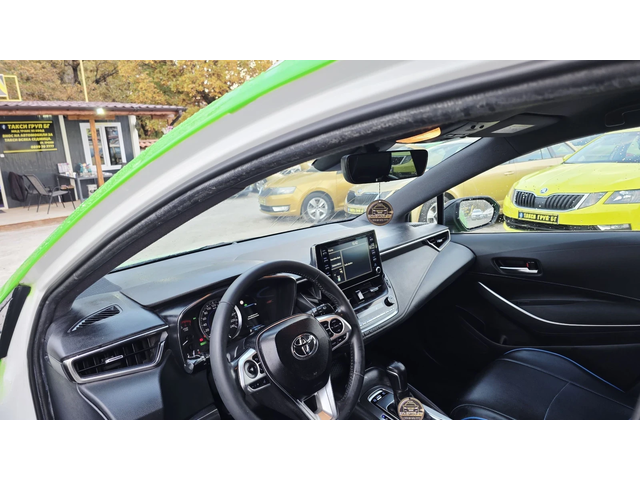 Toyota Corolla 1.8Hybrid* ГОТОВА ЗА ТАКСИ - автомобили, коли, обяви за нови и употребявани 13