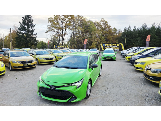 Toyota Corolla 1.8Hybrid* ГОТОВА ЗА ТАКСИ - автомобили, коли, обяви за нови и употребявани 3
